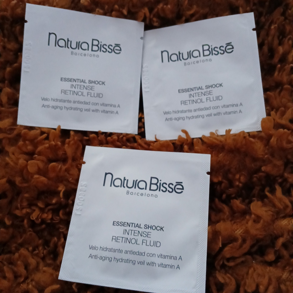 Natura Bissé Essential Shock Intense Retinol Fluid